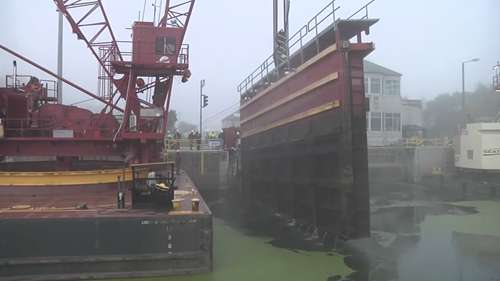 密西西比河船闸改造工程