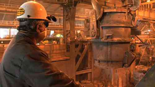 简介工厂炼钢过程