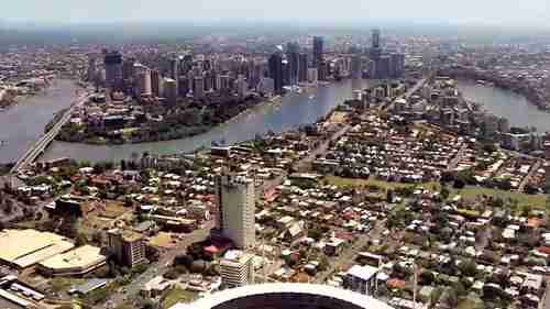 旅游管理案例：当地劳动力