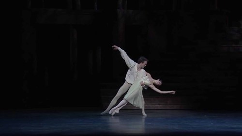 《罗密欧与朱丽叶》阳台双人舞